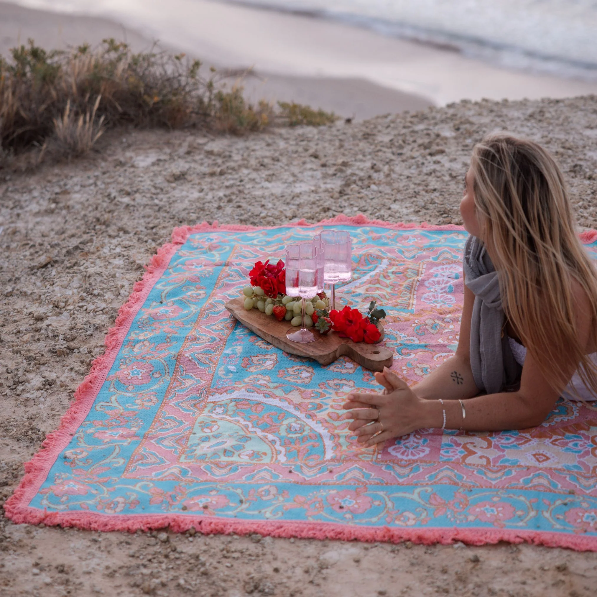 Daydreamer Woven Picnic Rug XL - Image 9
