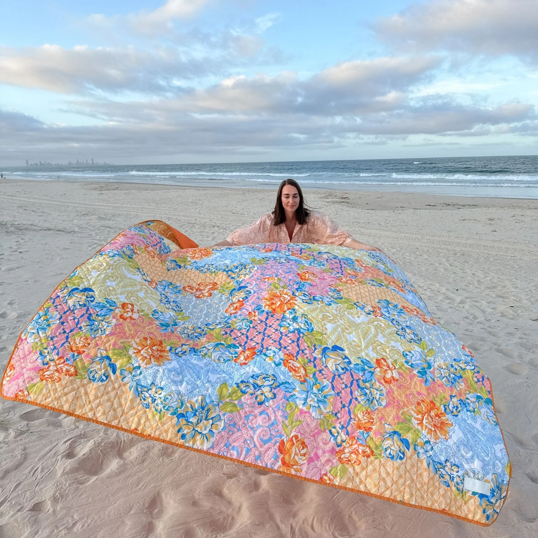Gardenia Waterproof Picnic Rug - Image 4