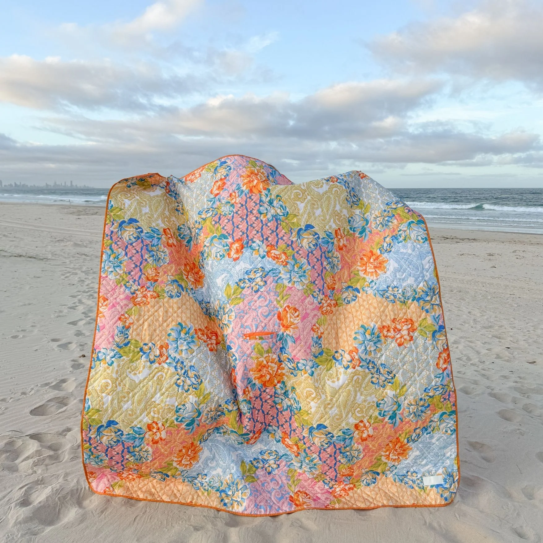 Gardenia Waterproof Picnic Rug - Image 7