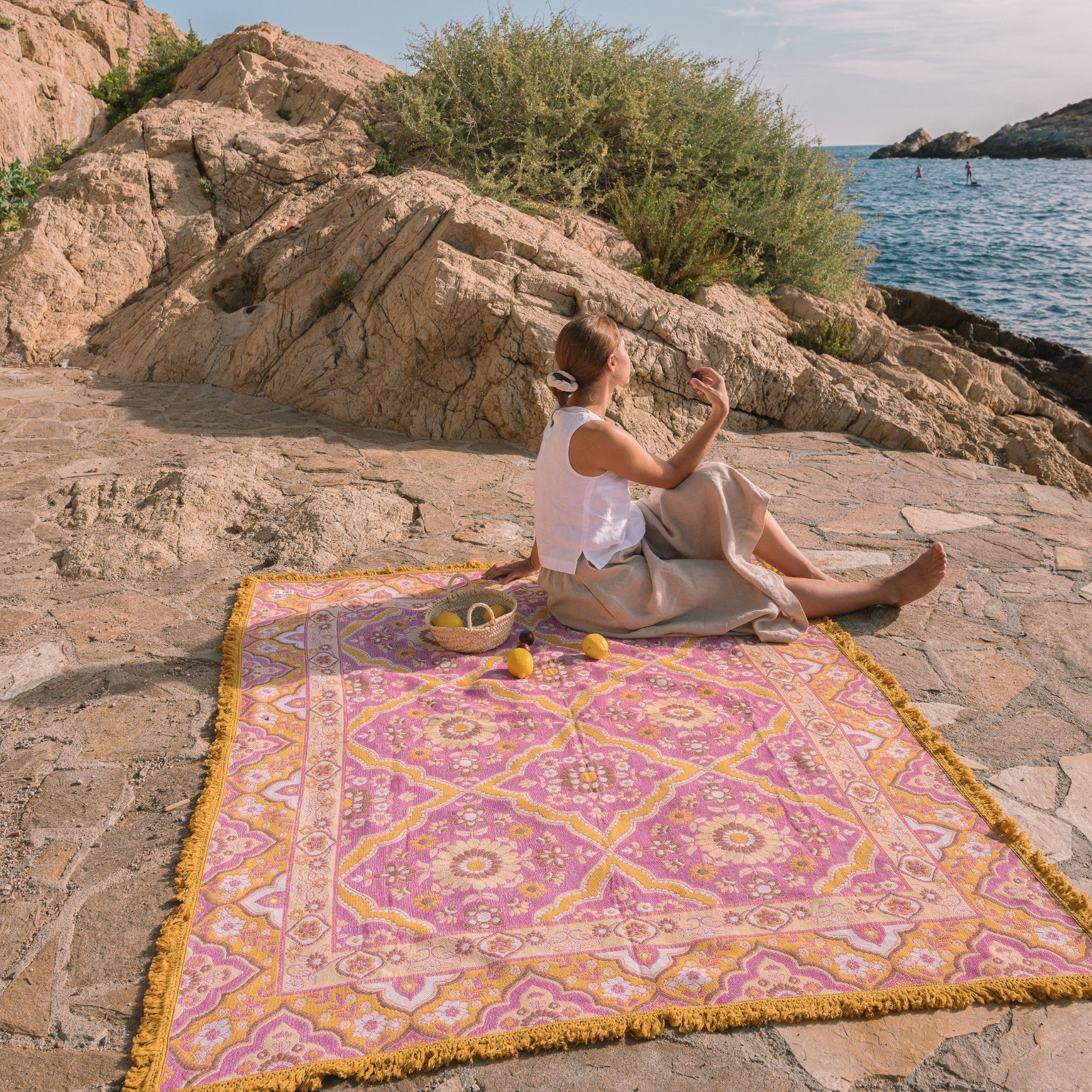 Goldie Woven Picnic Rug XL - Image 9