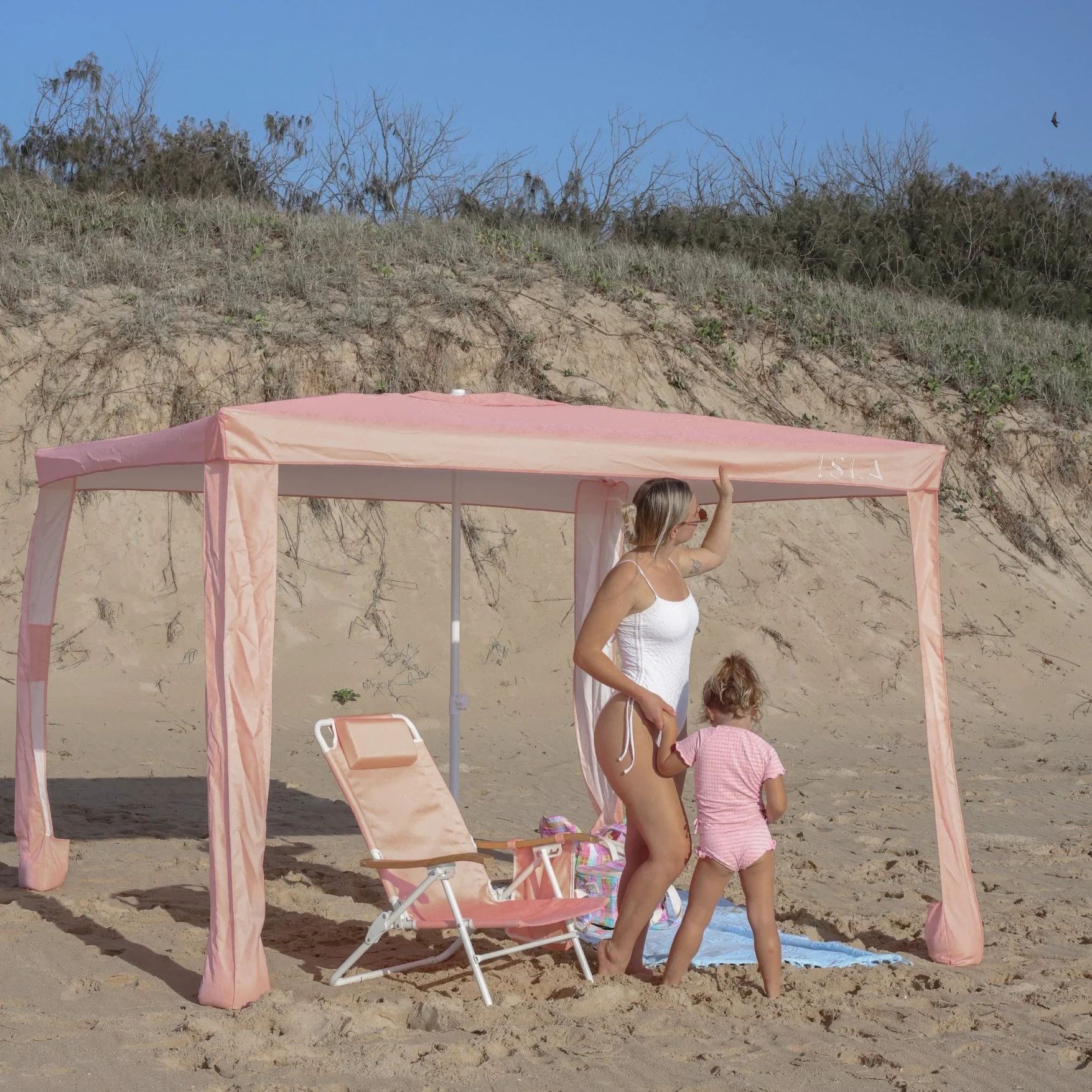 Peach Beach Cabana - Image 5