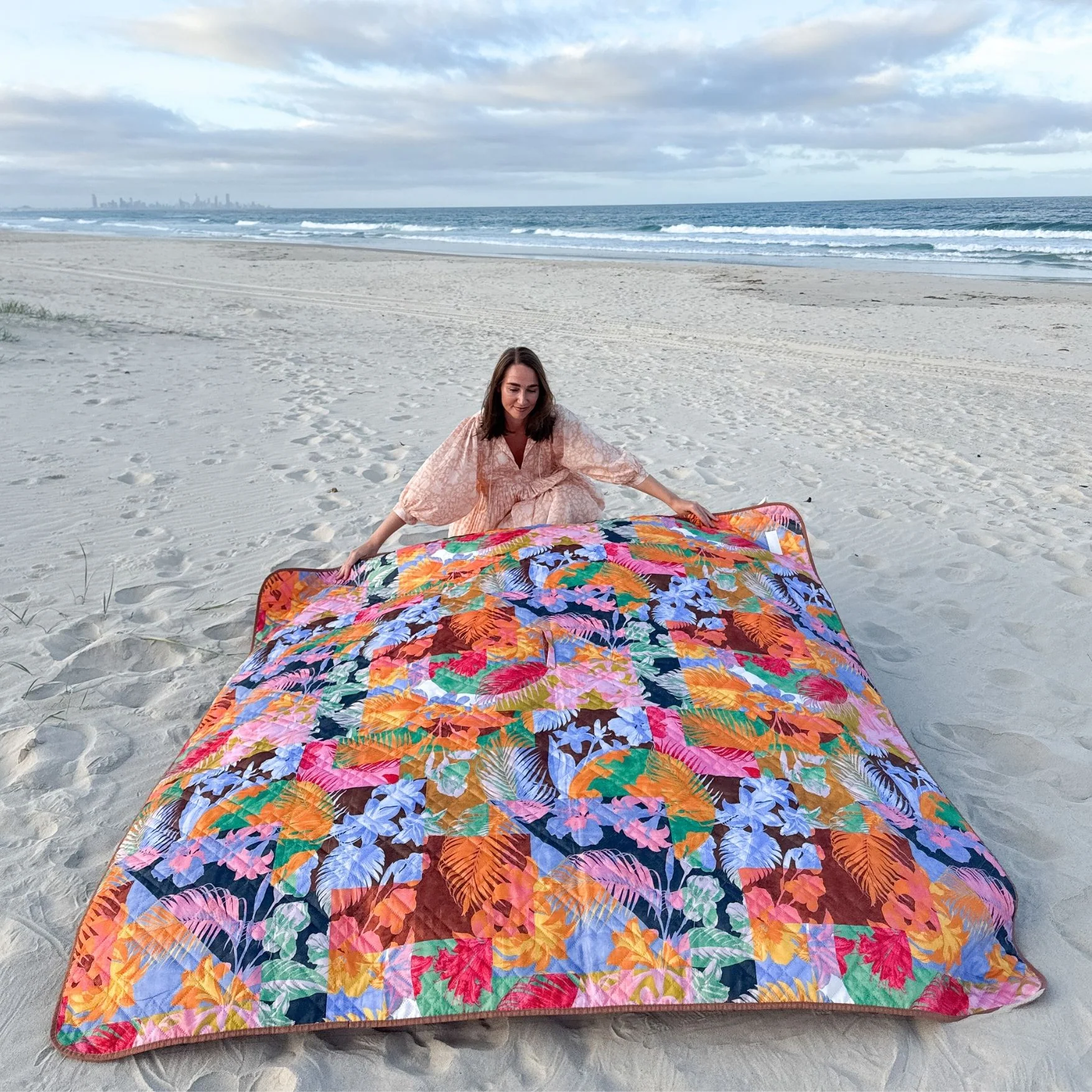 Tropic Waterproof Picnic Rug - Image 4